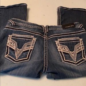 Woman’s Vigoss Carpis